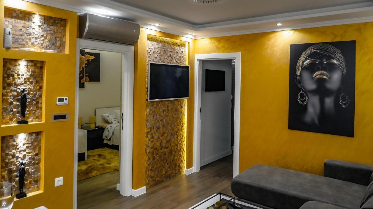 Apartment Delux 14 Subotica Buitenkant foto