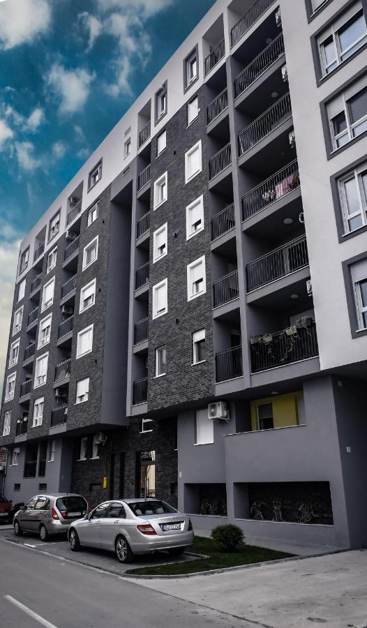 Apartment Delux 14 Subotica Buitenkant foto